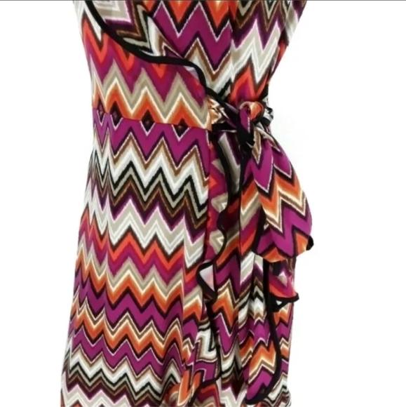 EAST 5TH Multicolored Wrap Dress Size Small - Picture 5 of 5